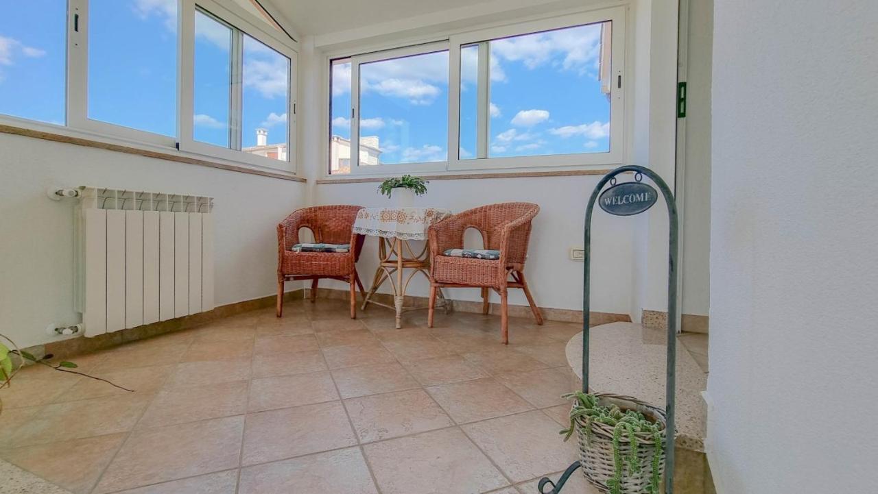 Appartamento Stelia Novigrad Istria Esterno foto