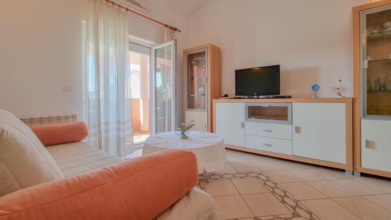 Appartamento Stelia Novigrad Istria Esterno foto